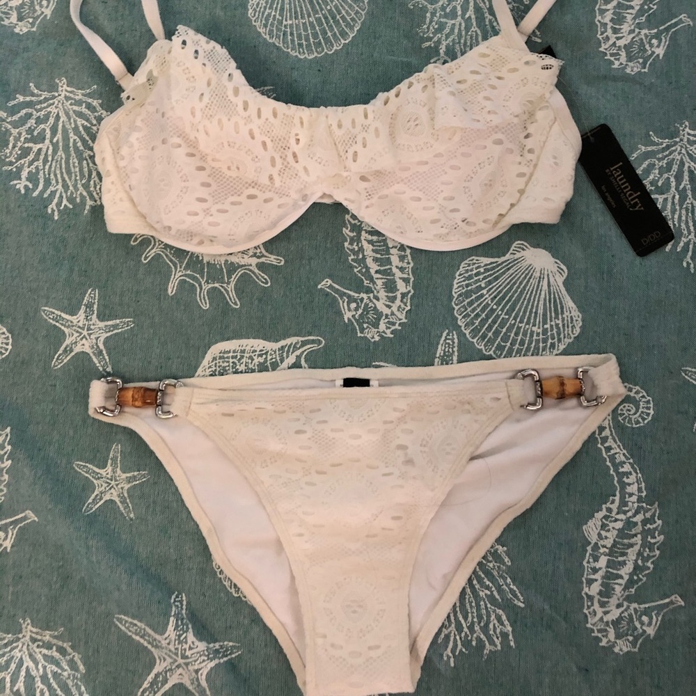 Laundry by Shelli Seagal lace bikini